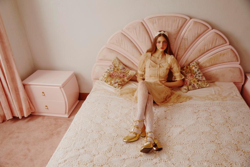 The Imprint of Time: When Denim Meets the Forgotten Strength of Women