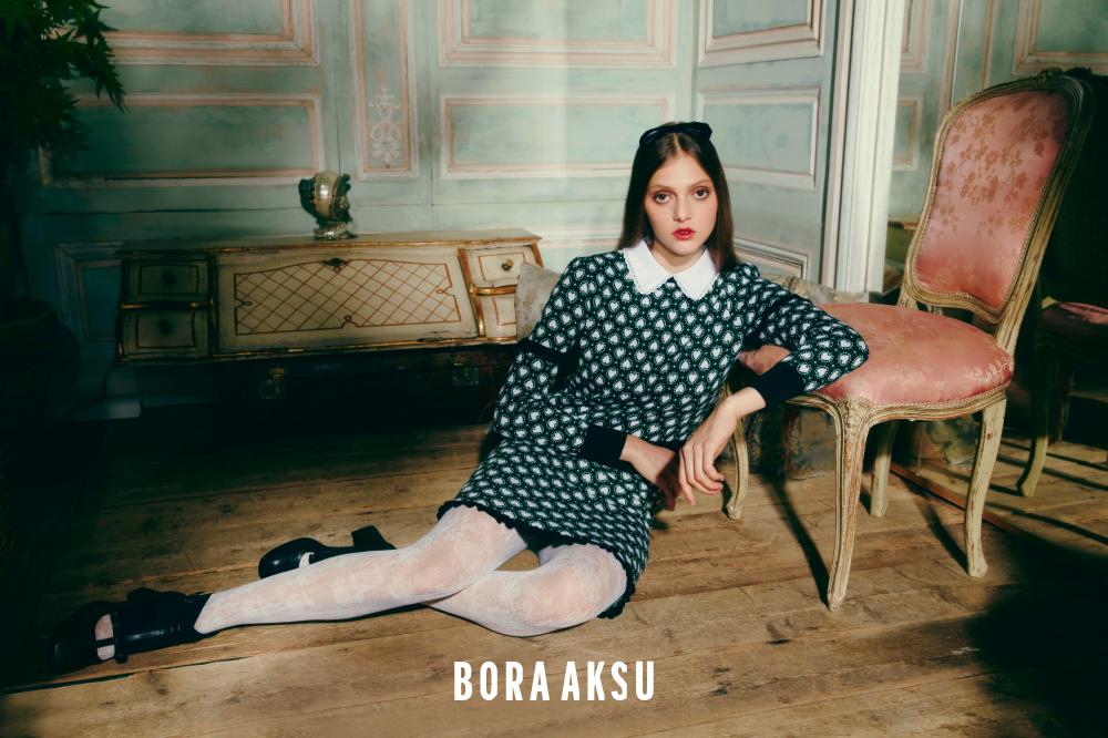 The Five Forms of Love: Seeking the Romantic Expression of a Date Night within the Pleats of BORA AKSU