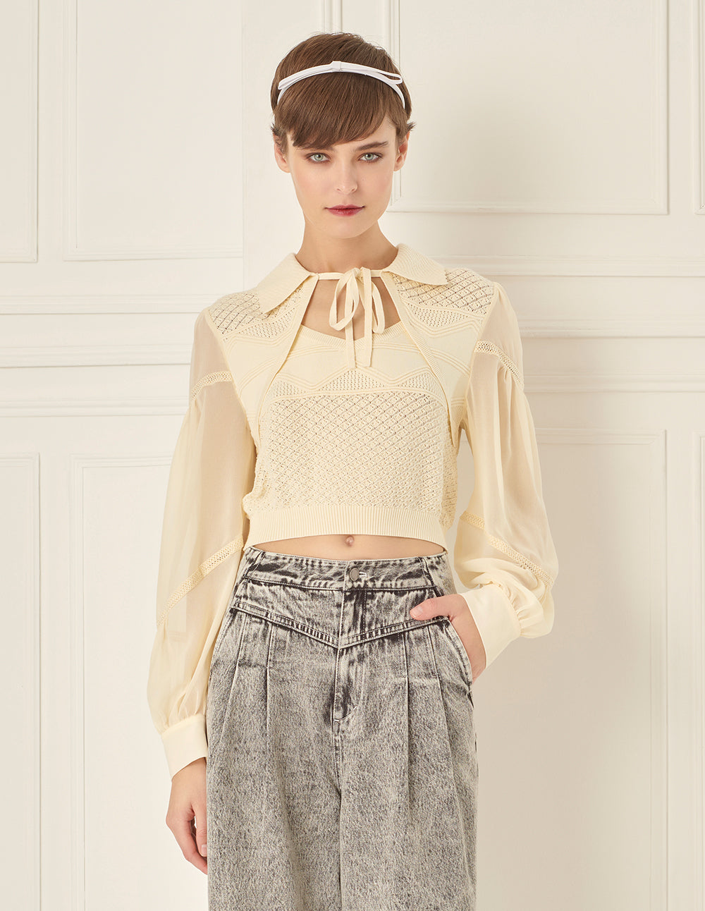 BORA AKSU Bow-Tie Collared Cutout Puff-Sleeve Knitted Sweater