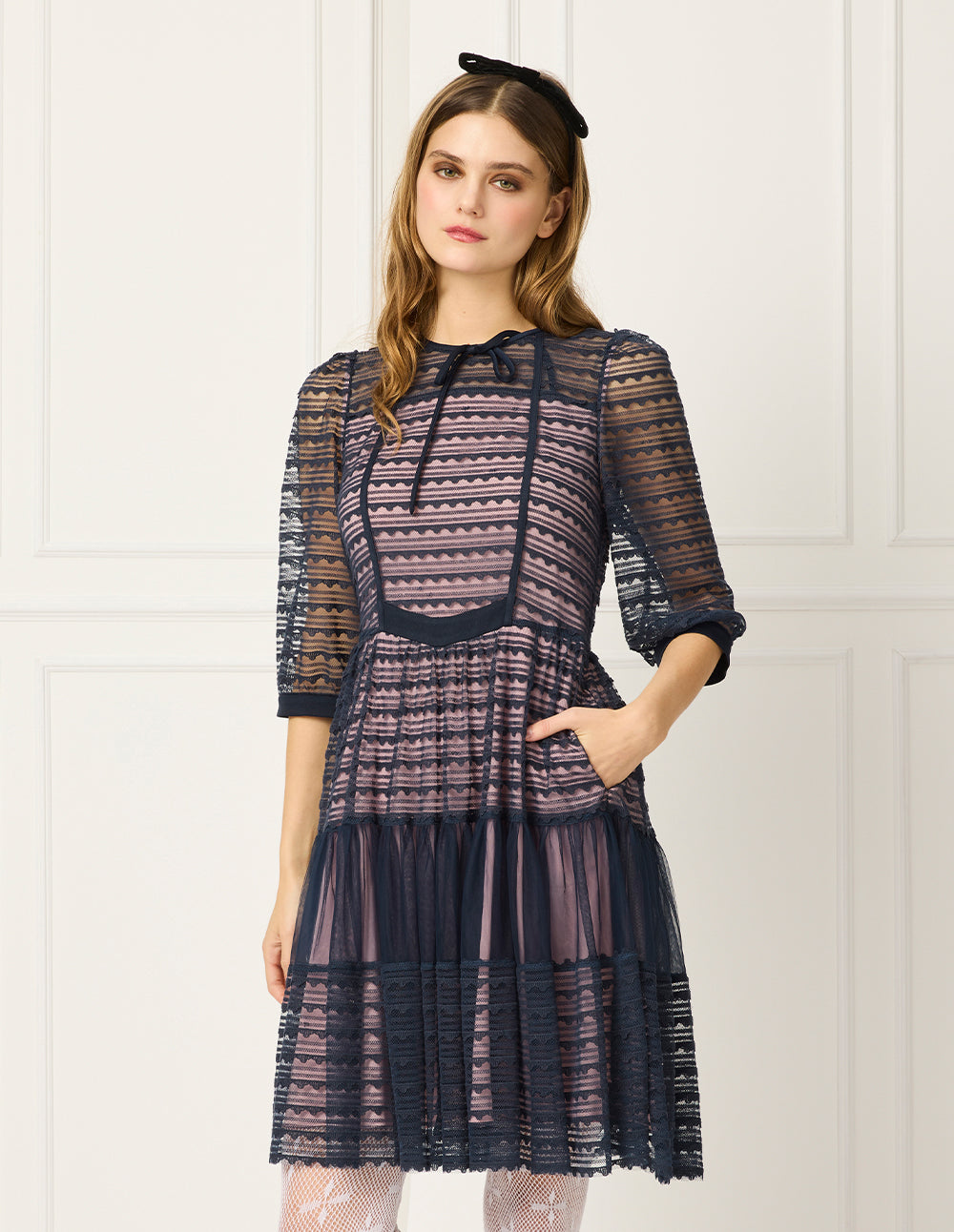 BORA AKSU Round-Neck Lace Trim Bubble Sleeve Pleated Midi Dress