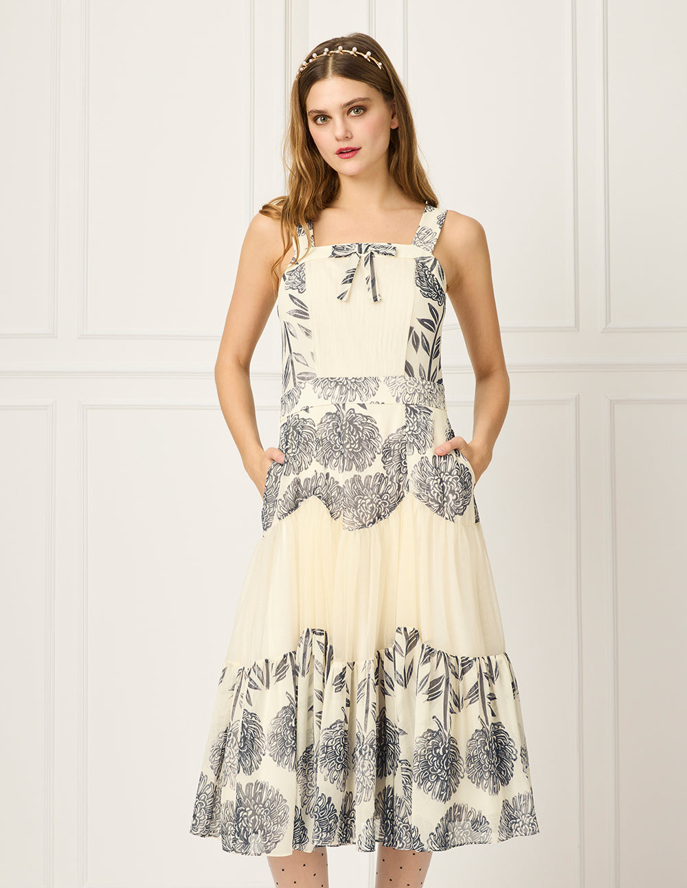 BORA AKSU Square Neck-Sleeveless Pin-Tuck Floral Print Flounce Midi Apron Dress