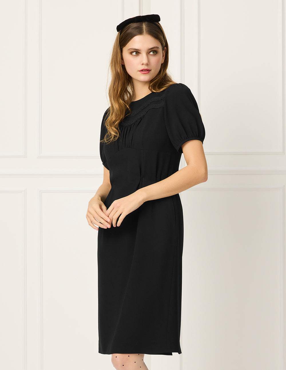 BORA AKSU Round-Neck Puff Short-Sleeve Pin-Tuck Lace-Trimmed Empire-Waist Pleated Midi Dress