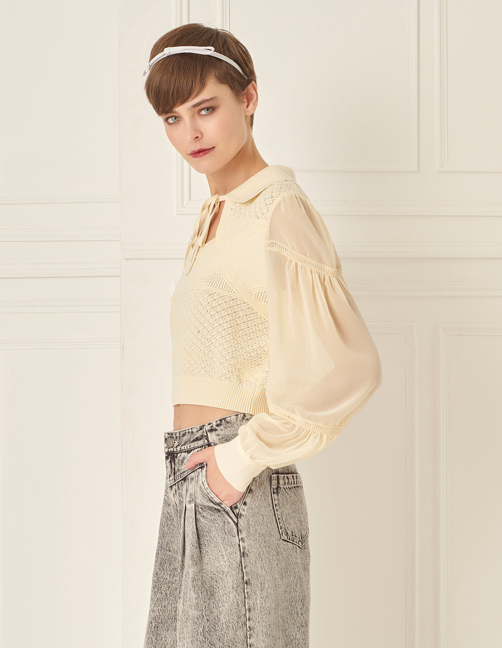 BORA AKSU Bow-Tie Collared Cutout Puff-Sleeve Knitted Sweater