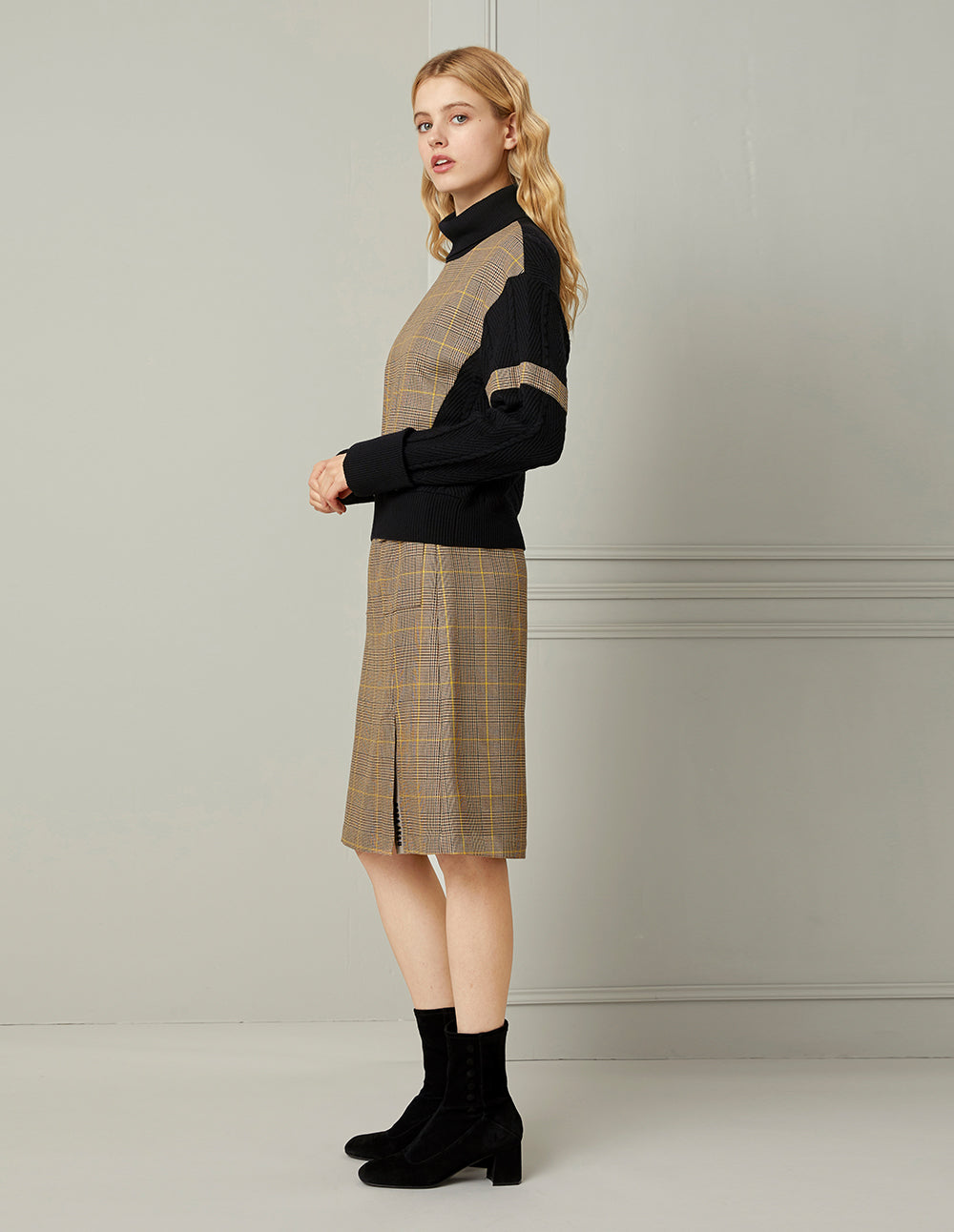 BORA AKSU Side Slit Midi Pencil Skirt