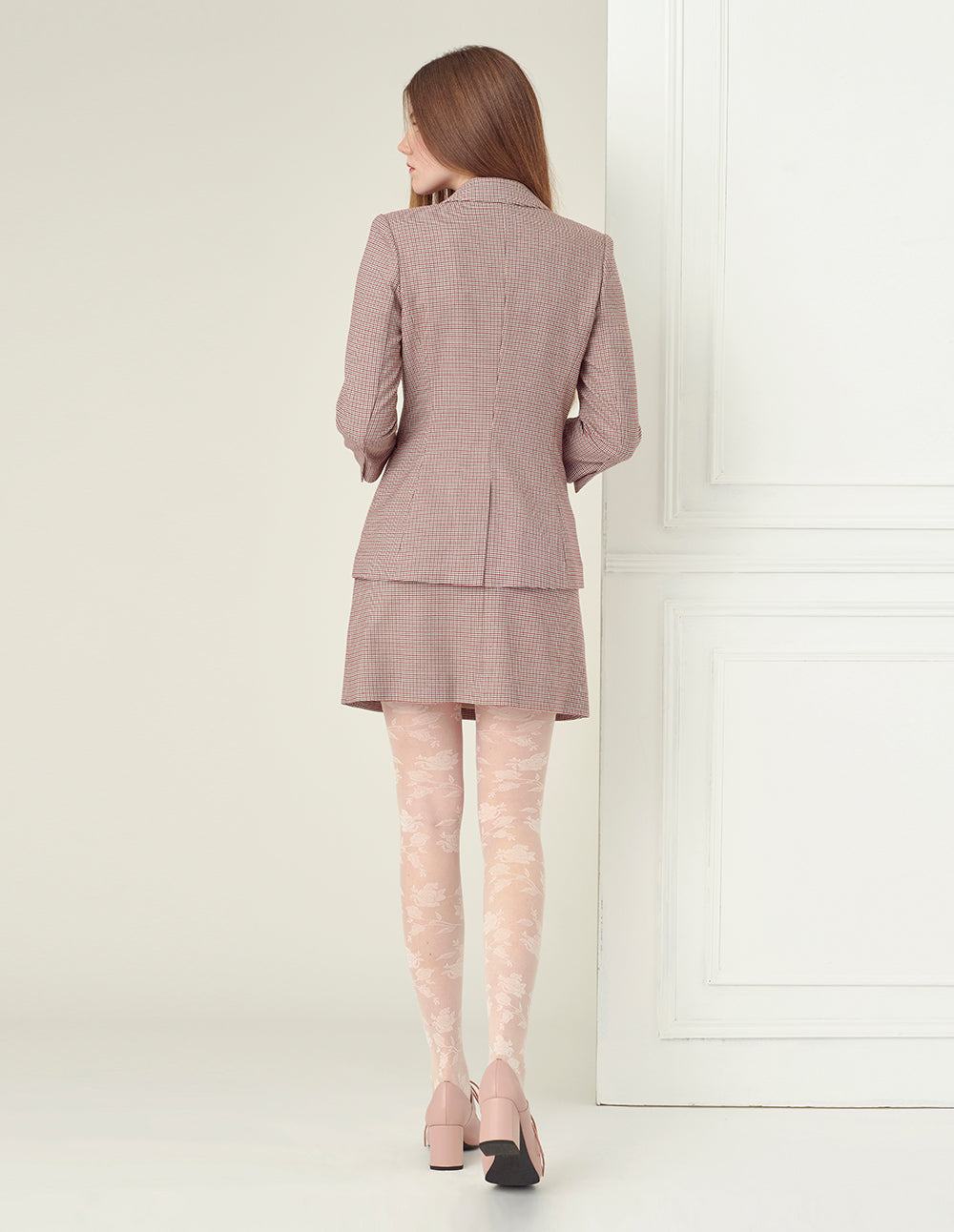 Classic slim fit houndstooth skirt